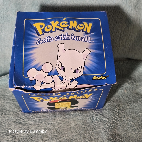 pokemon gotta catch'em all 23k gold plated trading card Nintendo Pokmon Gold-Plated #39 Jigglypuff| Rogue Toys Never opened 1999 Burger King gold plated